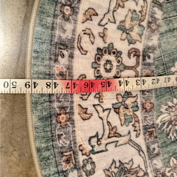 Round Floral Area Rug - Picture 2 of 7